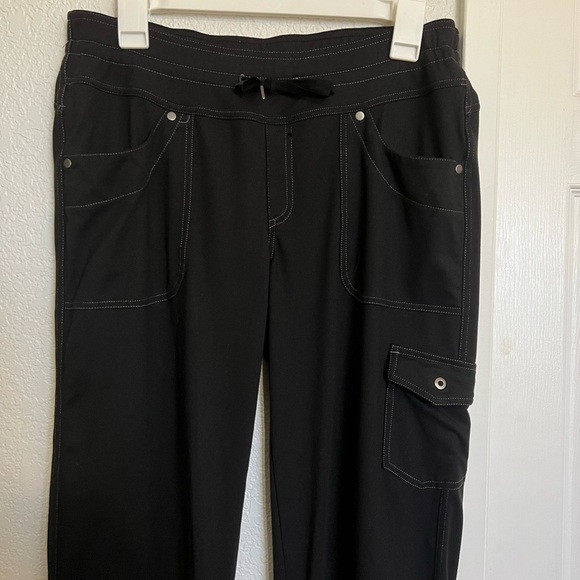 KÜHL MOVA Straight Leg Cargo Pant - Picture 4 of 9